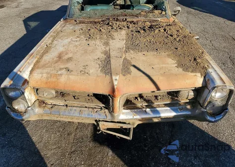 1964 Pontiac Grand Prix z USA, uszkodzony, nr VIN 894S37998